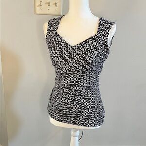 White House Black Market Black and White Patterned Blouse